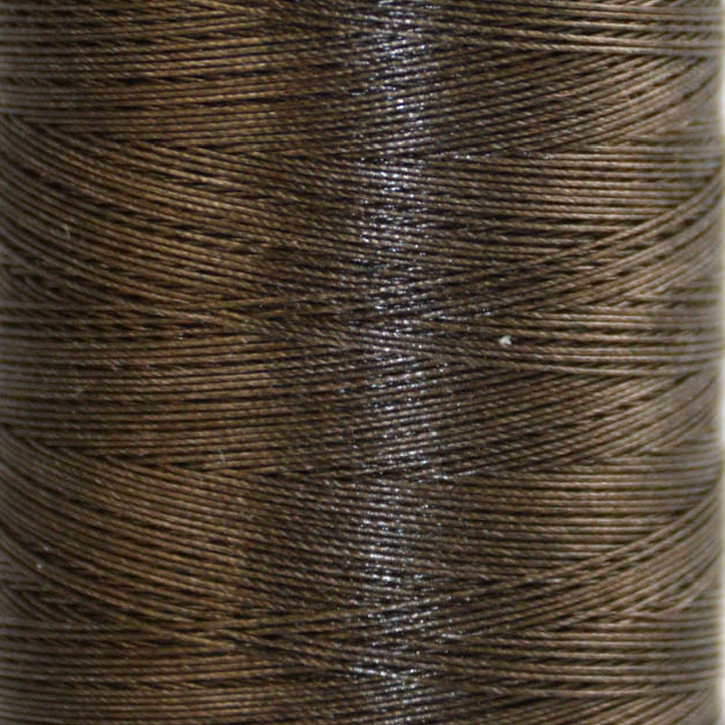 Gutermann Hand Quilting 39 Thread 200m/220yds