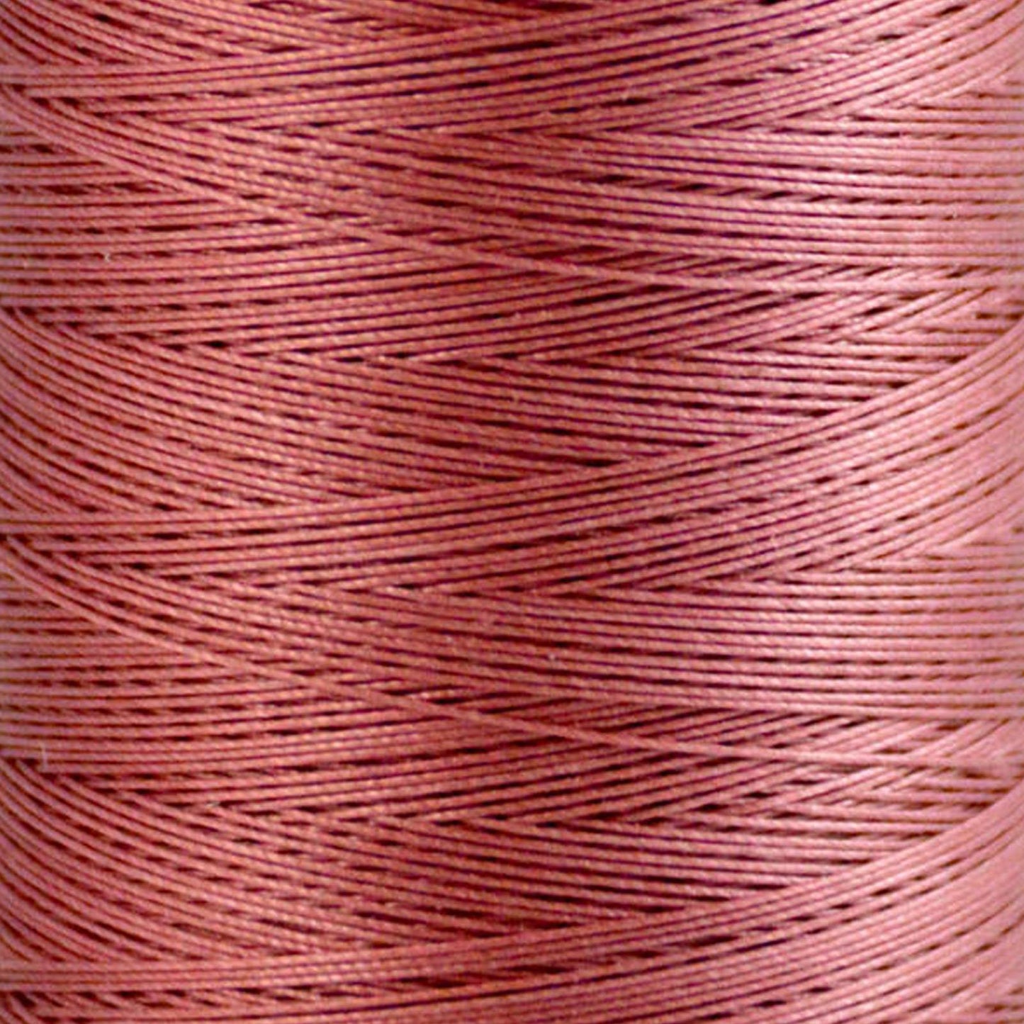 Gutermann Hand Quilting 39 Thread 200m/220yds