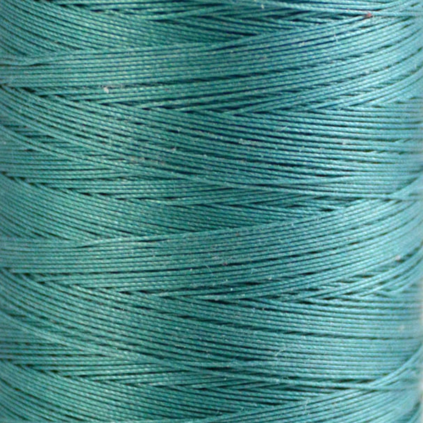 Gutermann Hand Quilting 39 Thread 200m/220yds